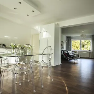 Apartment Luxussuite Mit Steinway-fluegel, BRE